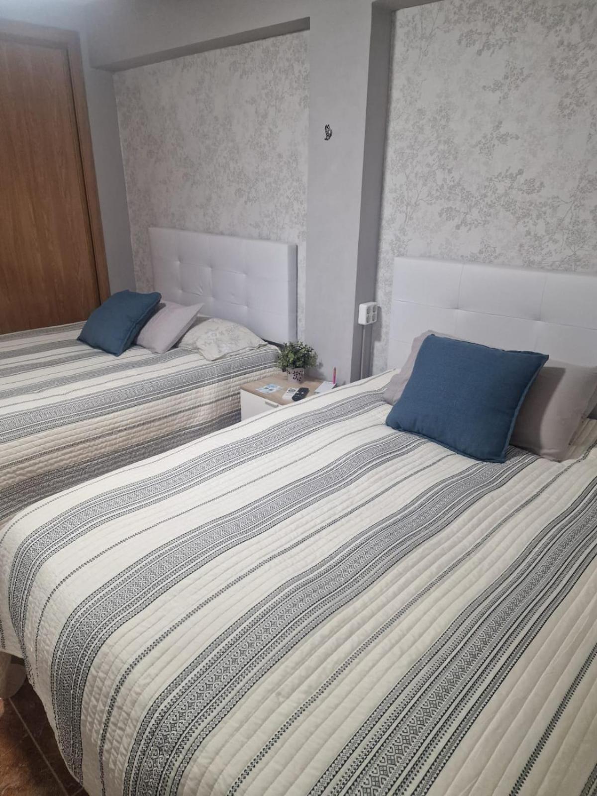 Habitaciones Zoe Sagunto Extérieur photo